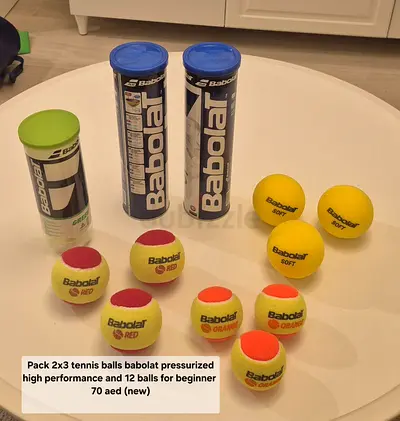 Pack tennis balls