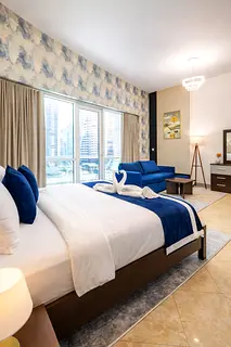 Fully furnished studio apartment just outside metro station directly from owner with balcony