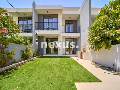 CLOSE TO PARK AND POOL | VACANT| UNFURNISHED