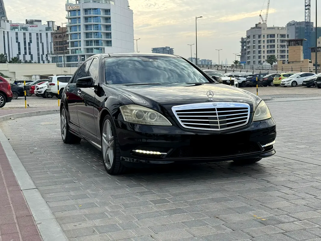 Mercedes-Benz S-Class 2013 — photo 1 of 17