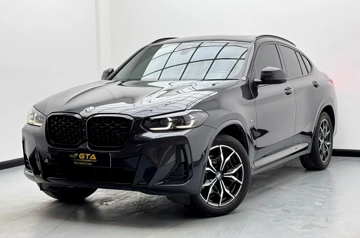 BMW X4 2023 — photo 1 of 17
