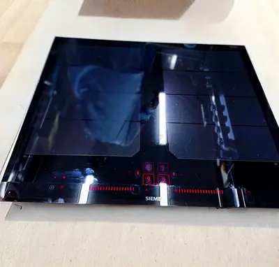 Siemens iQ700 EX675LXV1E Flex Induction Hob 60 cm – Black Surface