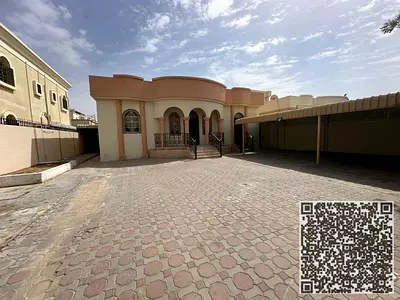 فيلا على الطراز العربي مكونة من 5 غرف نوم متاحة للإيجار في روضة 3 عجمان
