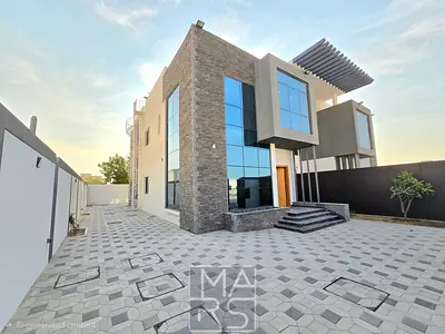 ✨فيلا حديثة جديدة كلياً || 5 غرف نوم || للإيجار✨