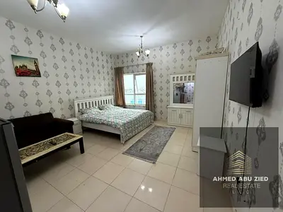 شقه فاخره _ موقع مميز _ سهوله فى السداد _ اطلالات مفتوحه