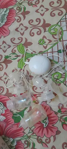 Electric Breast Pump with Silicone Flanges and Tubing