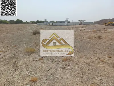 corner land in Manama 8 big land and good location