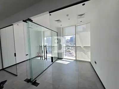 Newly Renovated | Canal Views | Partitions Built