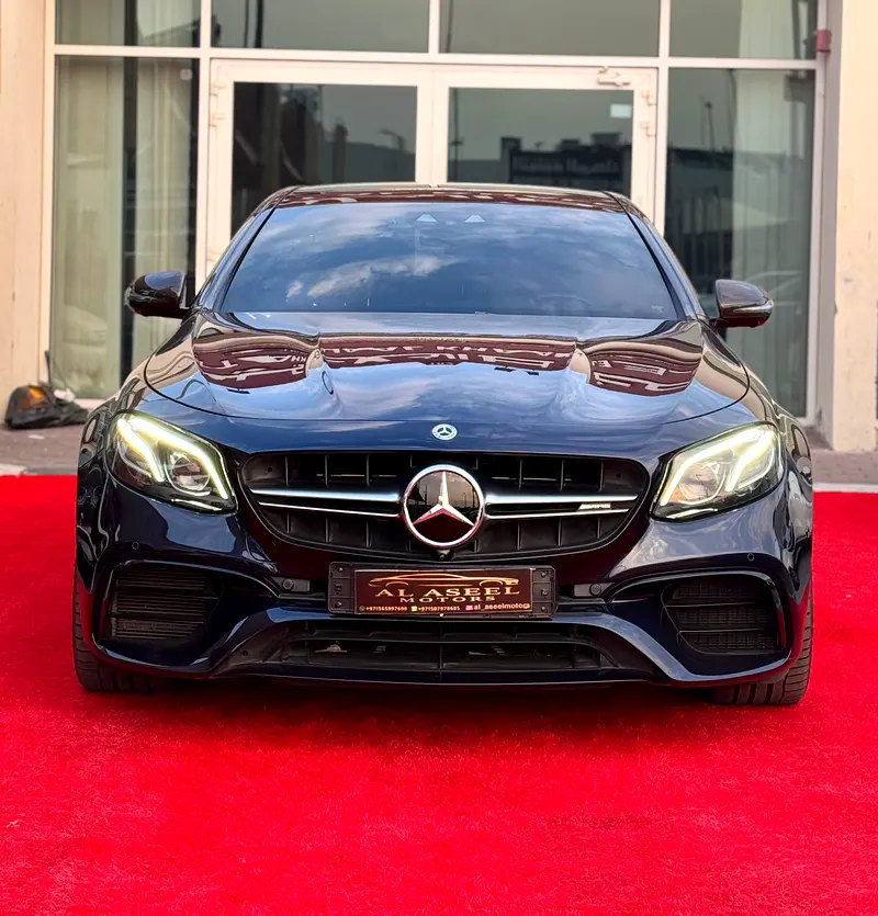 Mercedes-Benz E-Class 2018 — photo 1 of 20