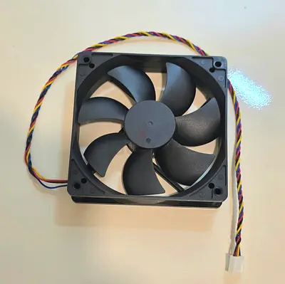(30 units) 120mm PC PWM Fans with 4-pin Connector