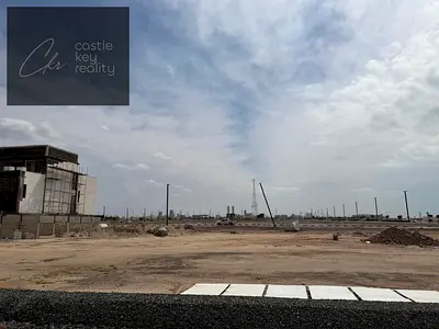 قطعة أرض مطلة بالكامل على البحر للبيع - نيو دافان، ماريد