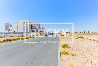 Exclusive | G+1 | Freehold