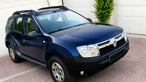 Renault Duster LE 2015 GCC Specs - Lady-driven