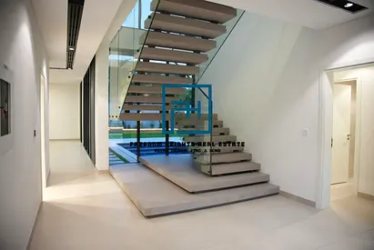 Luxurious 6-Bed Forest Signature Villa I Pool & lift I Freehold