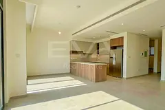 3BR PLUS MAID | COMMUNITY VIEW | UPGRADED | MODERN