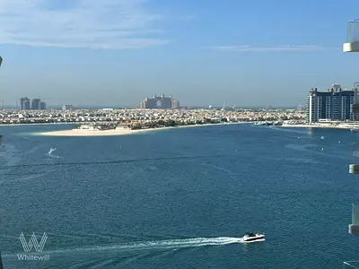 Palm, Sea & Skyline Views | Private Beach Access