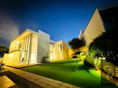 Luxury Villa | 5 Bedrooms | Hall | Majlis | Driver Room | Maid Room
