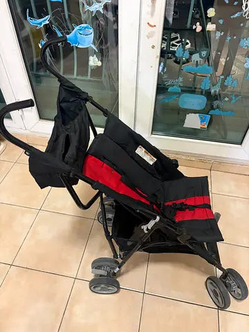 Lightweight umbrella stroller - used, good condition