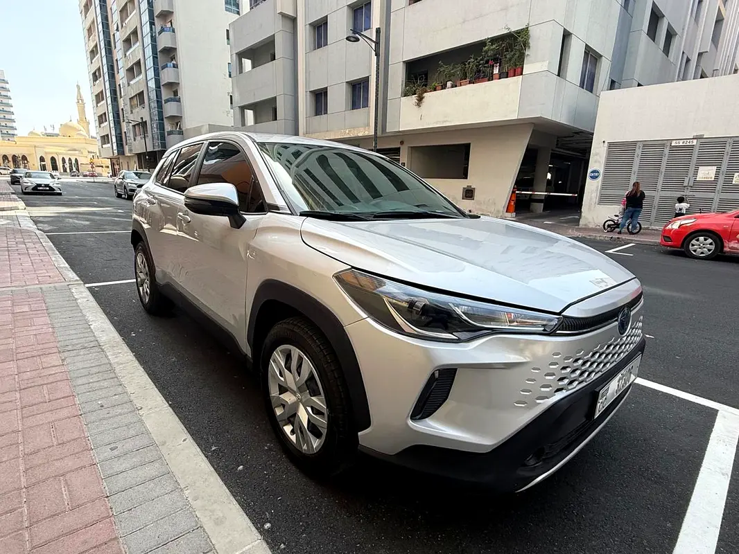 Toyota Corolla Cross 2025 — photo 1 of 7