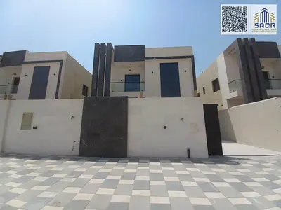 للبيع فيلا فاخرة حديثة –/  4  غرف نوم مع حوش كبير/شاملة رسوم التسجيل والتملك/تملك حر لجميع الجنسيات