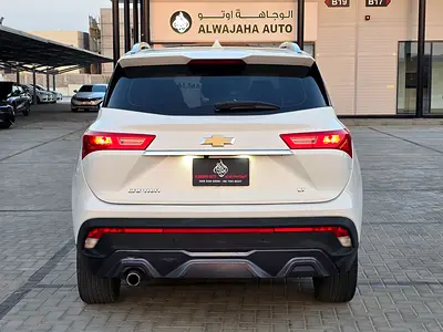 2022 Chevrolet CAPTIVA 照片 2