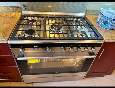 Siemens IQ700 Top Gas oven Electric cooker 90 by 60cm