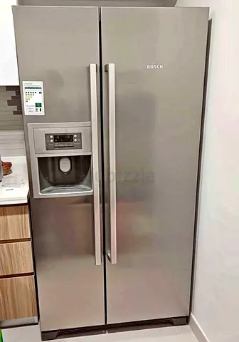 Bosch Side-by-Side Fridge Freezer with Water Dispenser - Good Condition
