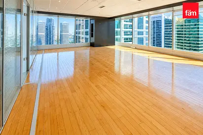 High Floor | Fully Fitted | Community Expert