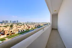 Golf Course View | Spacious Apartment | Bright unit