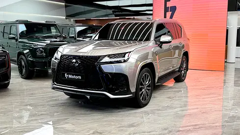 2022 Lexus LX-SERIES — миниатюра 3