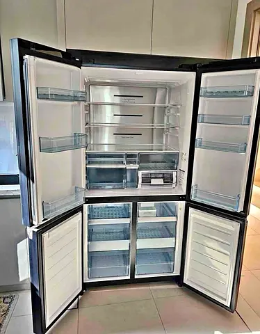 Hitachi Black glass 4-door Fridge With Bottom Freezer 90cm Width