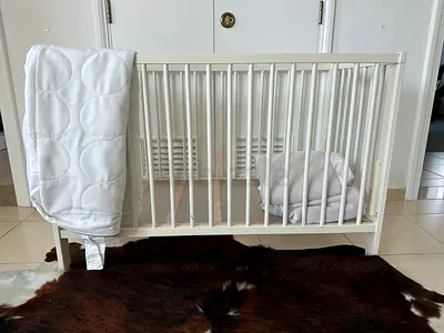 Free ikea cot