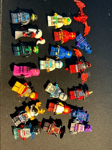 LEGO Ninjago Minifigures – Price varies