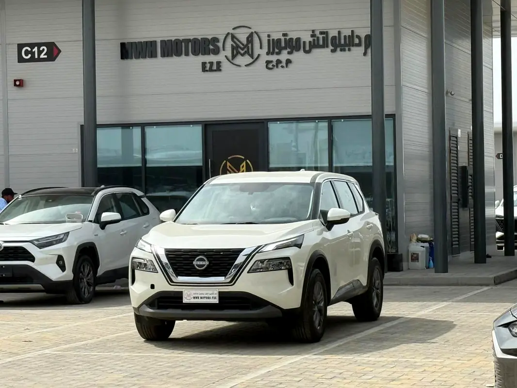 Nissan X-Trail 2024 — photo 1 of 19