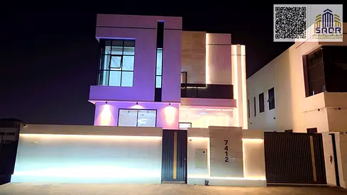 Deluxe villa with a swimming pool, including registration and ownership fees. Freehold ownership fo