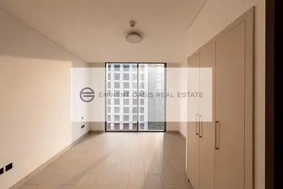 Stylish - Bright And Spacious | Prime Location |
