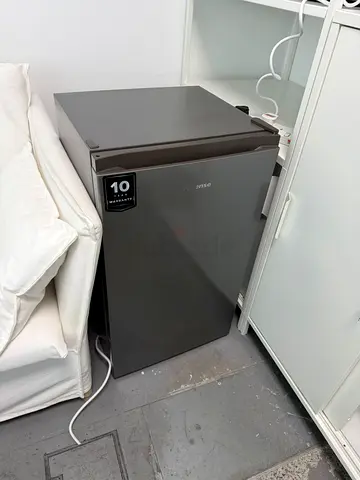 Small refrigerator
