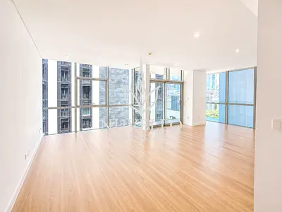 4 Cheques | Newly Renovated | Open to Offers