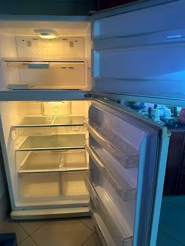 Westpoint 650L Refrigerator in Excellent Condition