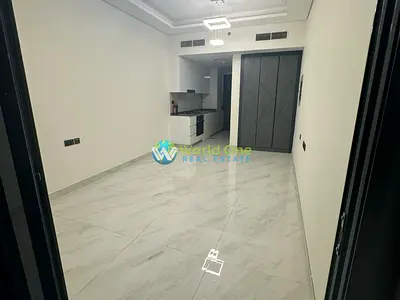 Prime Location I Spacious Studio I 4 Cheques