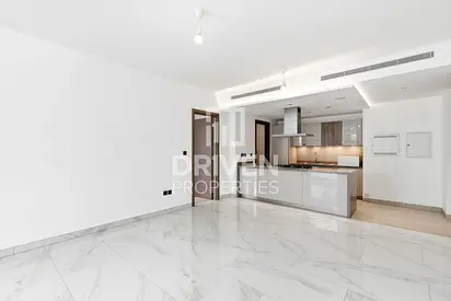 Large Layout | Exclusive | Premium Amenities