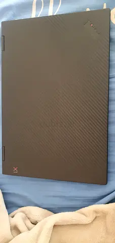 Lenova thinkpad yoga x1