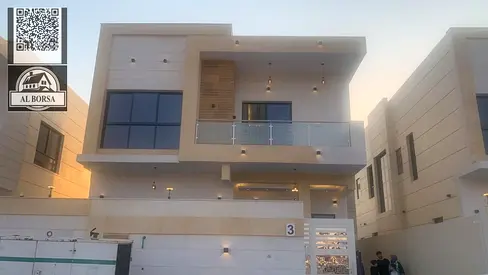 Villa for rent in Al Yasmin, Ajman. 5 bedrooms, majlis, living room, parking, spacious area with swimming pool.