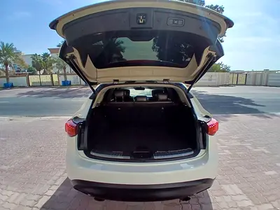 صورة 14 لـ 2015 Infiniti QX70