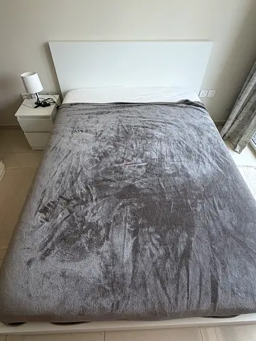 Bed and mattress 200x140