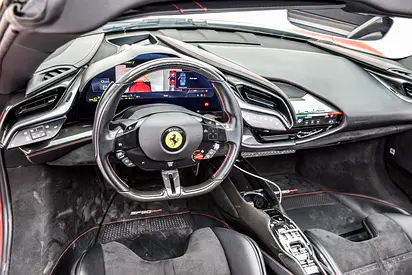صورة مصغرة 9 لـ 2023 Ferrari SF90 SPIDER