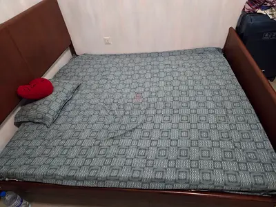 King size bed for sale