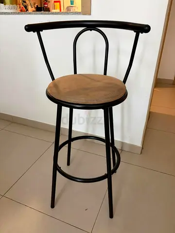 2 bar chairs