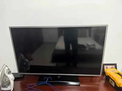 46 inch TV
