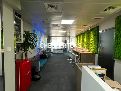 No Agent | Fitted Office w/ Glass Partitions